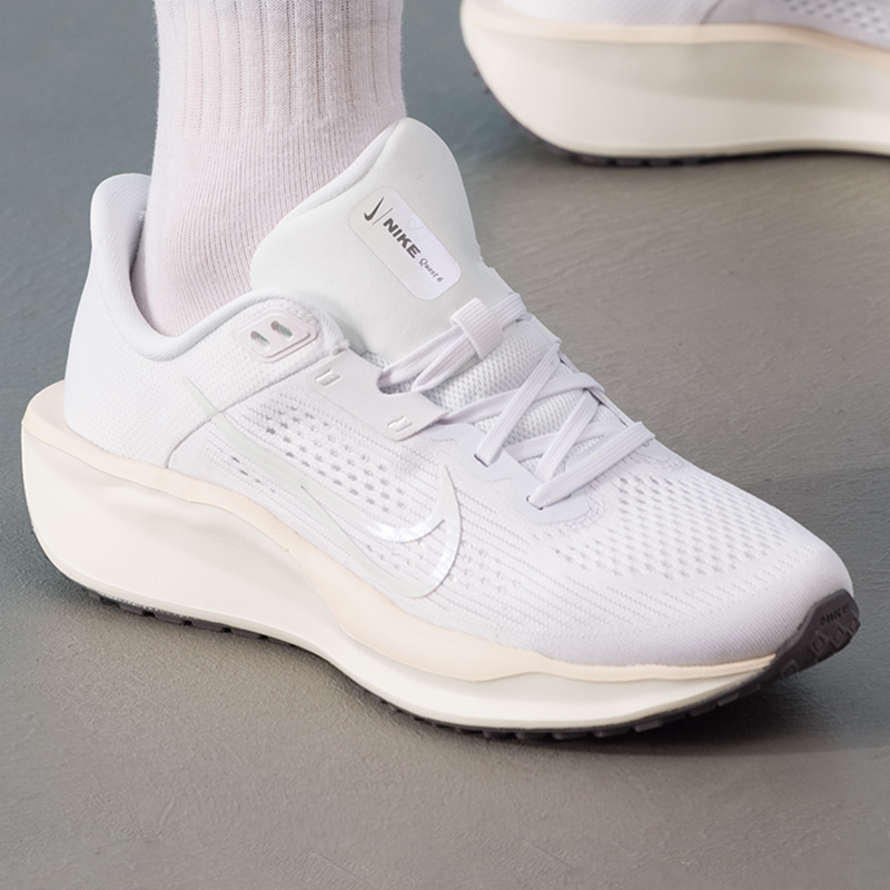 Nike Limited Edition White Run - đánh giá và giá Men'S Shoes Limited Edition